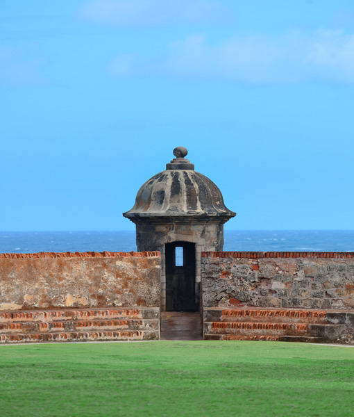 Unexplored Beaches & Forts in South Goa by Private Taxi